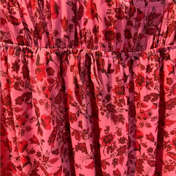 NWT VICI Private Island V-Neck Floral Maxi - Picture 3 of 7